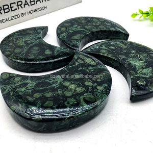 Cristal de <span class=keywords><strong>Luna</strong></span> Kambaba Tallado a Mano al por Mayor, Cristal de <span class=keywords><strong>Luna</strong></span> Kambaba <span class=keywords><strong>Verde</strong></span> Pulido para Decoración del Hogar - Product Image 1