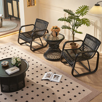 Ensemble de meubles de salon Foshan : Tables basses, tables à thé, tables de salle à manger en bois et rotin tressé pour l'extérieur, chaises de jardin décontractées en rotin tressé pour patio
