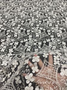 Cordón trenzado + flores láser, cuentas + bordado de lentejuelas, tela bordada <span class=keywords><strong>con</strong></span> cuentas para vestido de novia - Product Image 4