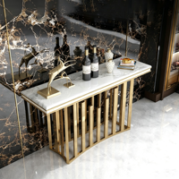 Table console d'appoint moderne à 1 étagère avec cadre à lattes verticales en acier inoxydable de luxe, mobilier de salon de marque standard, décoration intérieure
