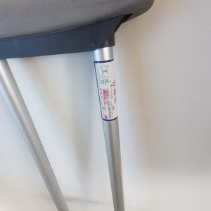 Béquilles sous-aisselles Jiang Hao en alliage d'aluminium 925 – Aide à la marche médicale et soutien à la mobilité - Product Image 4