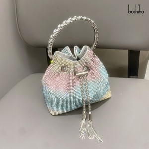 Bolso de Mano de Noche para Mujer de Alta Calidad de Boshiho Factory Fashion con Cristales Brillantes para Bodas y Fiestas - Product Image 5