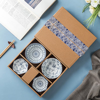 Ensemble de bols à riz en céramique bleu et blanc de style japonais Newell, boîte cadeau avec design minimaliste pour la cérémonie d'ouverture