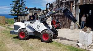 Minicargadora compacta de ruedas múltiple CL50 de EE. UU. Con motor Kohler EPA 4 - Product Image 4