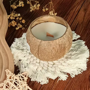 Vela de cáscara de <span class=keywords><strong>coco</strong></span> hecha a mano con aceites esenciales de cera de soja natural Fragancia ecológica para el hogar-para juegos de regalo de Acción de Gracias de vacaciones - Product Image 2