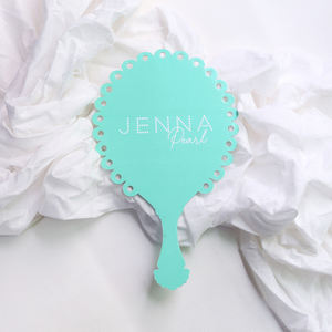 Tarjetas de Menú de Papel con Forma de Espejo de Mano, Diseño con Borde de Encaje Verde Menta para Eventos de Boda - Product Image 4