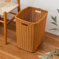 Panier à linge moderne en PP tressé à la main, spacieux et facile à transporter, idéal pour la salle de bain et la buanderie