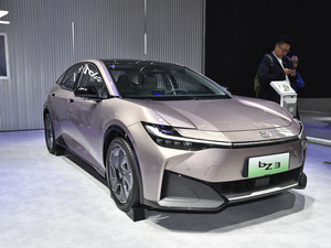 Voiture d'occasion à vendre 2023 TOYO TA BZ3 SUV Voiture électrique fiable et confortable Efficacité de carburant disponible <span class=keywords><strong>Achat</strong></span> en gros de haute qualité - Product Image 2