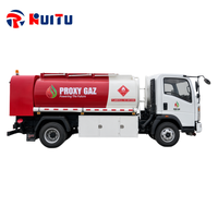Camion-citerne SINOTRUK HOWO 4x2 neuf, fabriqué en usine, capacité 5m³ et 8m³, transport de carburant, vente directe d'usine