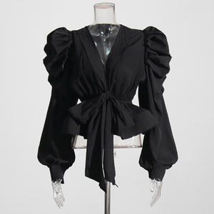 Zhezhe Nieuwkomers V-Hals Poff Mouw Geplooide Dames Shirts Voor Dames Met Ruches Met Veters Taille Damesblouses - Product Image 2