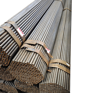 Tubo Redondo Soldado <span class=keywords><strong>de</strong></span> Acero al Carbono <span class=keywords><strong>sin</strong></span> Costuras, Tubo <span class=keywords><strong>de</strong></span> Acero Soldado Negro ERW para Fabricación <span class=keywords><strong>de</strong></span> Maquinaria y Uso en Ingeniería - Product Image 1