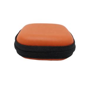 Coque rigide carrée transportant un étui à fermeture éclair EVA pour écouteurs - Product Image 2