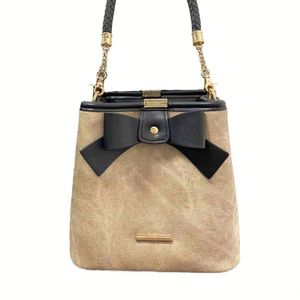 Bolso bandolera retro único personalizado con diseño de radio, de cuero PU con textura de madera vintage, con ventana transparente para cosplay. - Product Image 5
