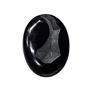 Cabujón Ovalado de Ónix Negro Natural con Tallado de Drusa para Fabricación de Joyas al por Mayor - Product Image 1