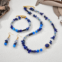 Set Perhiasan Kalung/Anting/Gelang Wanita Trendy Berlapis Emas Biru dengan Hiasan Manik-Manik untuk Acara Santai dan Festival