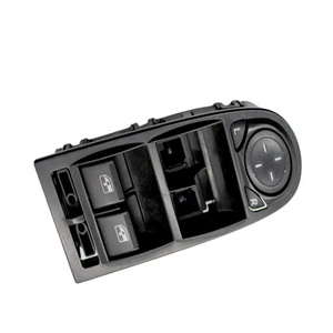การฉีดขึ้นรูปชิ้นส่วนพลาสติกยานยนต์แบบกำหนดเอง - Product Image 3