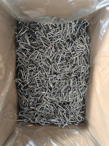 Clous en U galvanisés, fabrication OEM disponible, clous en U robustes pour la fixation <span class=keywords><strong>de</strong></span> clôtures en grillage métallique, vente en gros - Product Image 3
