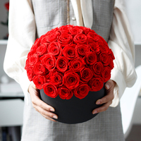 Boîte en velours naturel avec roses éternelles personnalisées, tête de champignon, logo personnalisé - Longue durée (3-5 ans) pour la Saint-Valentin, Noël