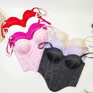 Débardeur court corset sexy et respirant en maille unie avec logo frontal pour femme - Product Image 2