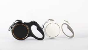 Guinzaglio retrattile automatico per animali domestici adatto per cani da passeggio all'aperto - Product Image 6