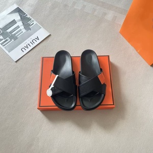 Nuovi Sandali Incrociati da <span class=keywords><strong>Donna</strong></span> di Marca Designer, Ciabatte di Lusso da Uomo Grandi, Antiscivolo, Comode per la Spiaggia, Adatte per l'Uso Esterno, Set per Coppie - Product Image 3