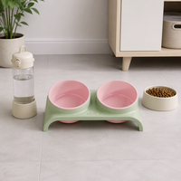 Vente en gros de bols doubles écologiques en plastique pour chats et chiens, 2 en 1, imperméables, pour l'intérieur, pour l'eau et la nourriture