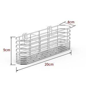 Cesta colgante para cubiertos de acero inoxidable, escurridor rectangular montado en la pared, organizador de almacenamiento para cocina, color plateado - Product Image 2