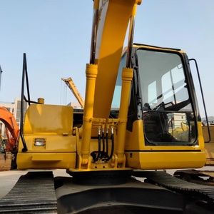 Excavadora Usada Komatsu Pc130 de 13 Toneladas, Original de Japón, en Buenas Condiciones - Product Image 3