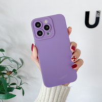 Vente en gros de coques de téléphone portables de luxe de différentes couleurs, en matériau TPU souple, imperméables, bon marché, avec logo personnalisé