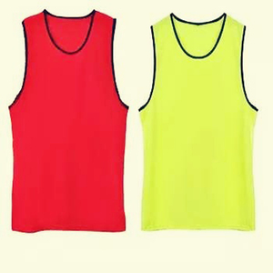 เสื้อฝึกซ้อมฟุตบอลโพลีเอสเตอร์100%/Bibs สำหรับผู้ชายพร้อมพิมพ์โลโก้ชื่อทีม - Product Image 2