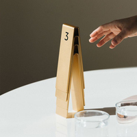 Panneau de menu moderne en acier inoxydable avec code QR Panneau de table compact et portable pour les mariages et les restaurants Panneau publicitaire