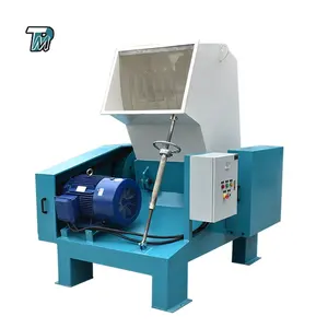 Waste recycling plastic bag and plastic bottle crushing machine in China