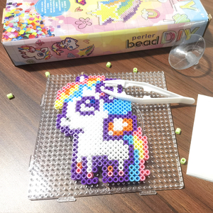 Kit di Perline in Plastica Personalizzabili 5mm, Giocattoli Fai-da-Te per Bambini, Decorazioni e Regali per Ragazze e Ragazzi - Product Image 3