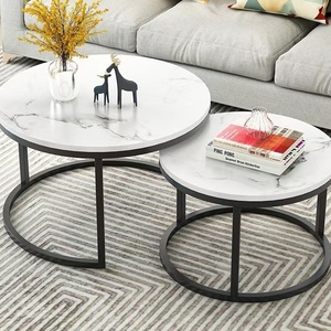 Tables basses variées pour la maison : tables basses modernes pour salons d'appartements, grandes pièces d'ameublement imposantes, artificielles - Product Image 3