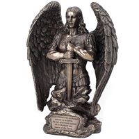 Sculpture d'art métallique classique, statue de Saint Michel Archange en bronze grandeur nature à vendre