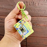 Nouveauté plastique haut de gamme luxe rétro Radio thème Flash Mini caméra porte-clés pendentif populaire rétro caméra porte-clés anneau