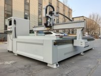 Machine de gravure CNC 1300x2500 pour le bois/la pierre, usage domestique, Artcam/Type3, commande DSP, haute rigidité, 3 axes, 220V/380V
