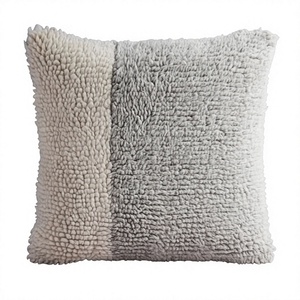 Coussin décoratif carré en tissu tufté, couleur unie, minimaliste, lavable, design artisanal - Product Image 1