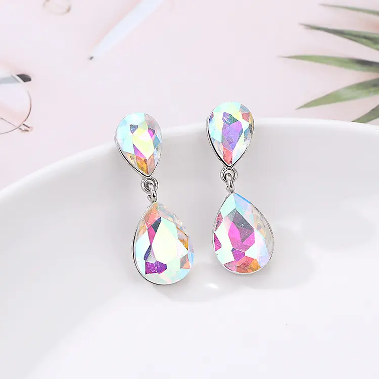 8 colori primavera autunno nuova moda gioielli con diamanti orecchini in vetro colorato con goccia d'acqua lucida per le donne 2022 orecchino geometrico per feste
