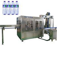 Machine automatique d'embouteillage de bouteilles en plastique PET pur minéral potable soda eau remplissage embouteillage ligne de production pour petites entreprises