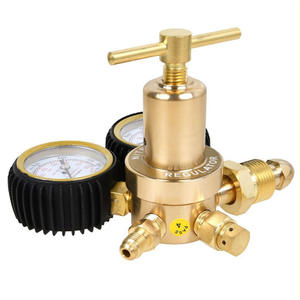 Régulateur d'azote haute pression en laiton CGA580 0-800 PSI avec manomètre de pression de sortie et filetage d'entrée pour gaz hélium et CO2 - Product Image 4