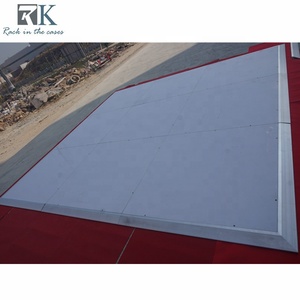 Panneaux de plancher de danse en bois blancs 20x20 pieds pour événements extérieurs et décorations de mariage - Product Image 1