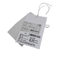 Conception personnalisée Impression RFID UHF Étiquettes de vêtements Étiquettes d'étiquettes volantes en papier pour vêtement