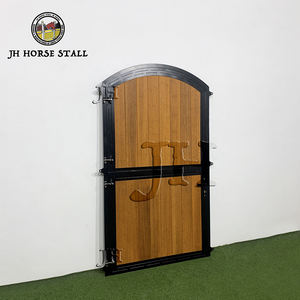 Porta a Battente in Legno Stile Fienile con Cerniere Stabili e Serratura in Ottone Massiccio per Stalle Esterne - Product Image 2
