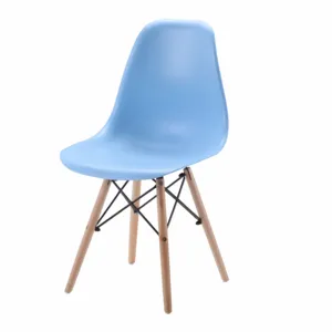 Conception simple moderne salle à manger meubles de maison inspirée solide bois jambe En Plastique PP dinant la chaise