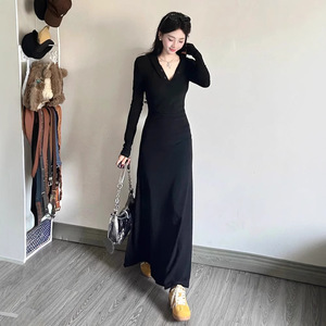 Black V-Neck Long Sleeve Dress Solid Color A-Line Long Skirt Daily Casual Wear Natural Waistline Plus Size - Product Image 3