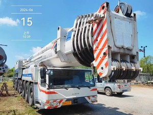 Grúa sobre Camión Usada en Venta, Zoomlion QAY500, 500 Toneladas de Capacidad de Elevación Máxima, Motor WEICHAI, Buen Estado, Precio Bajo - Product Image 3