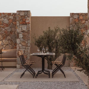 Chaise d'appoint contemporaine pour hôtel de style boutique, siège rembourré, dossier robuste, design élégant, assise pour salon - Product Image 5