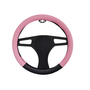 Funda de Volante de Cuero Rosa con Diseño Elegante para Conductoras - Product Image 2