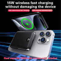 Vente en gros d'usine - Banques d'alimentation à charge rapide 10000mAh PD22.5W - Chargeur portable magnétique - Banque d'alimentation sans fil avec support